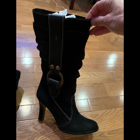 Coach  “Noreen" Black suede slouch boots size 7 B - Picture 3 of 11